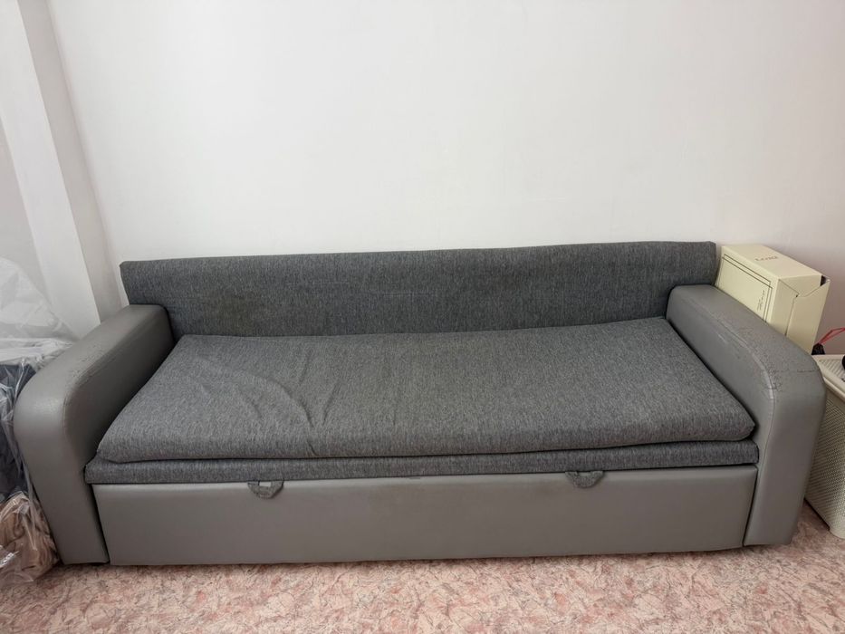 Продам малый диван 15000