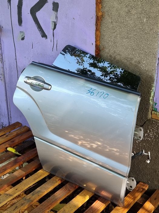 Двери на Subaru Forester Sg