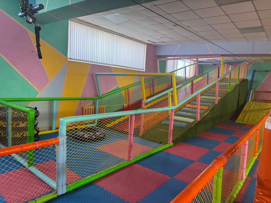 Продаем батут, тюбинг горка