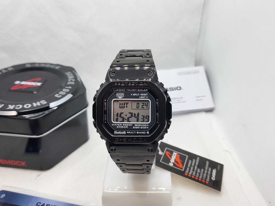 Ceas barbati Casio g shock gmw b5000g  FULL METAL ,black clear Nou,Garantie 2 ani