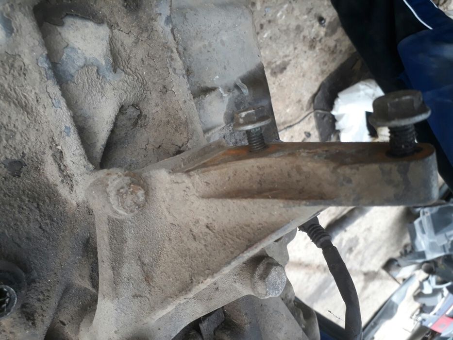 Suport pt ax intermediar planetara vw sharan galaxy alhambra 6+1trepte