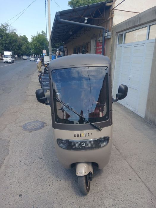 Skuter sotiladi xolati zo'r