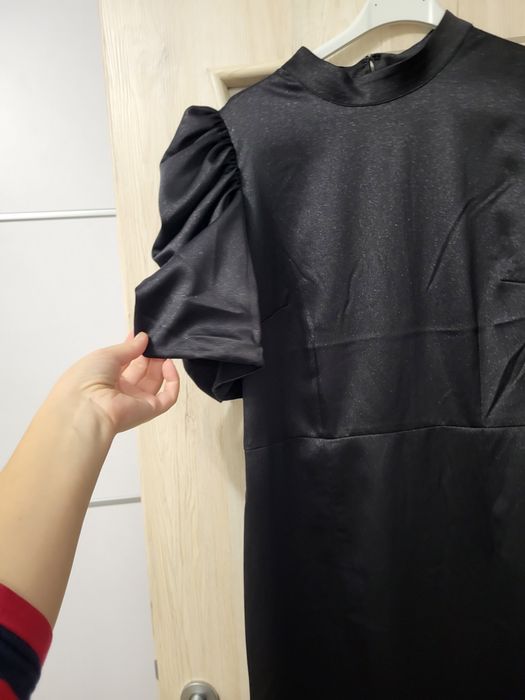 Rochie neagra eleganta