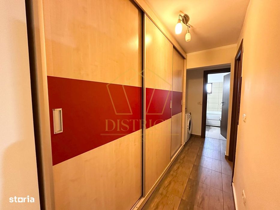 Apartament spatios cu 3 camere | Calea Sagului