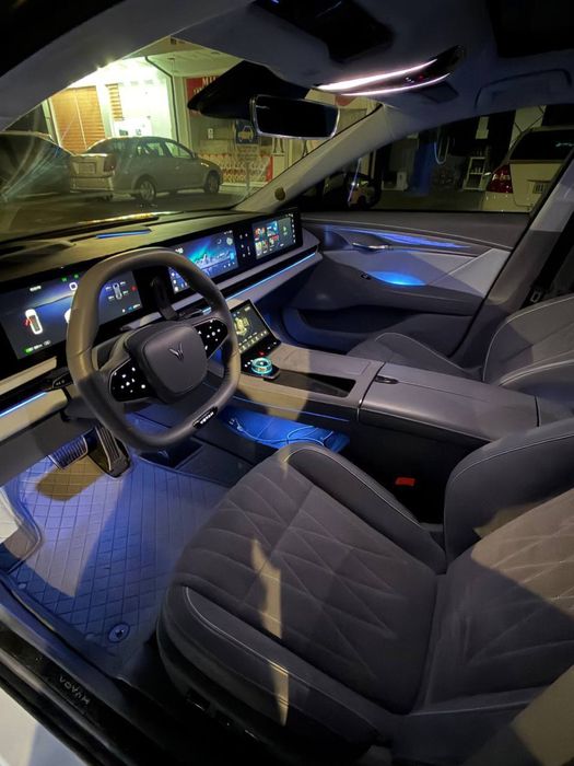 Voyah Passion AWD full 2023 йил