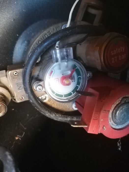 Газова Бутилка 43литрова Пълна