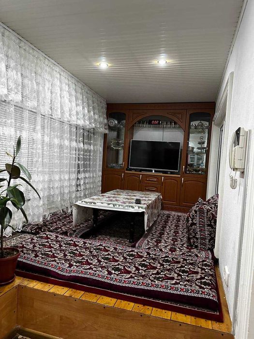 Продается 3-х комнатная квартира на Юнус-Абадском районе