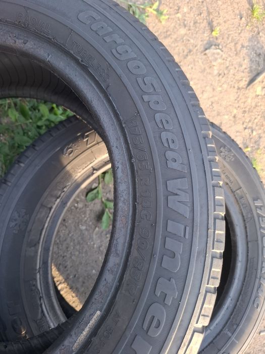 Vand 2 anvelope 175 65 14 C tigar m+s bune dot 2020
