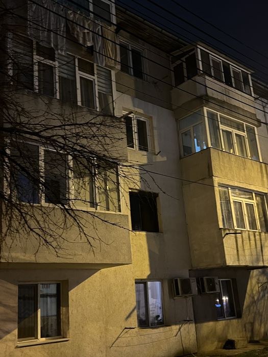 Vand garsoniera in bloc de apartamente in orasu navodari centru