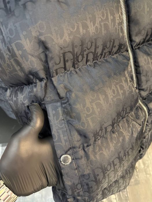 Geacă Dior bărbați.Material impermeabil, calitate luxury, toate mărimile disponibile