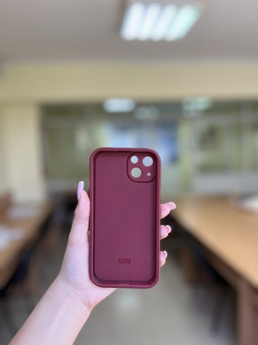 Калъф за iPhone 13