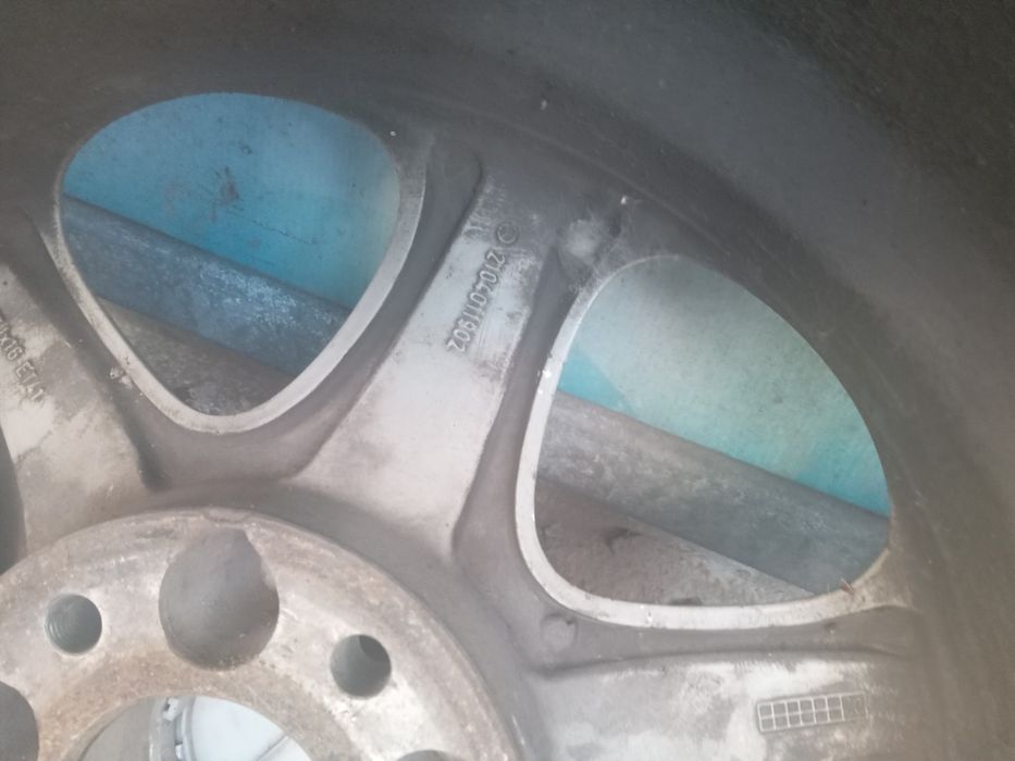 Продам диски оригинал мерседес 124,210 размер 16