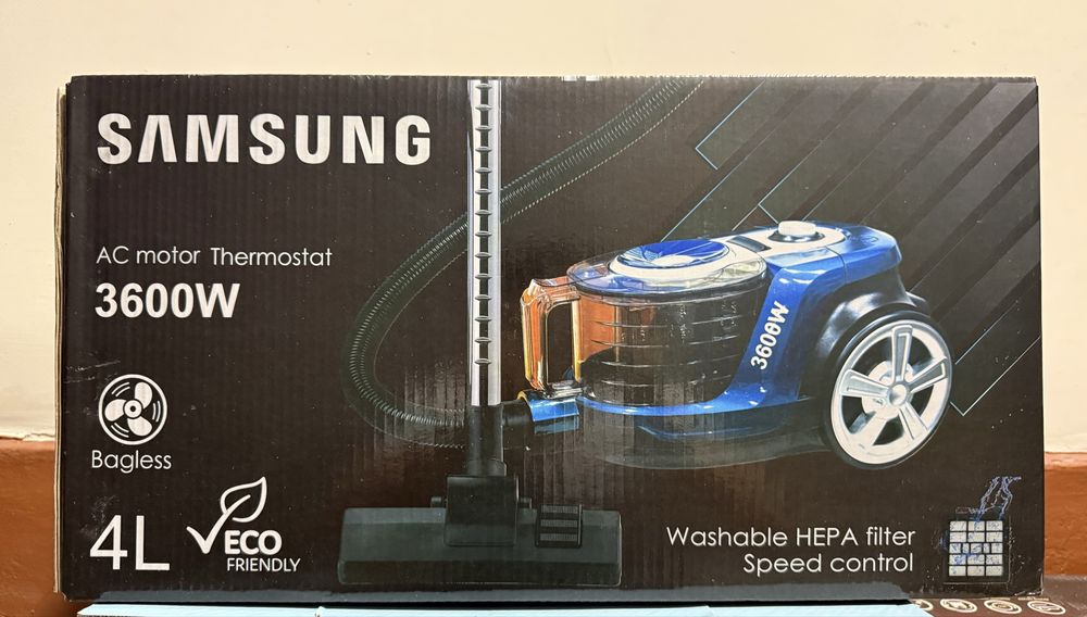 Пылесос Samsung мощный 3600 W, инновационный циклонный, НЕРА фильтр