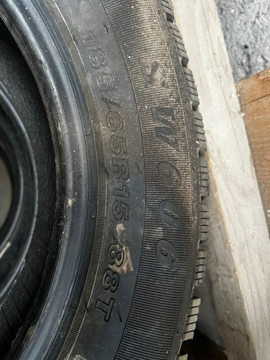 Продам зимние шины