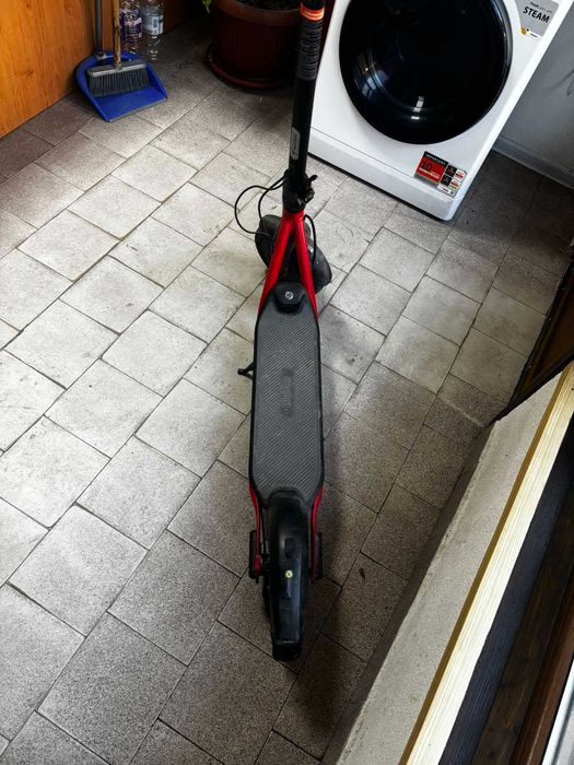 Електрическа тротинетка Ninebot