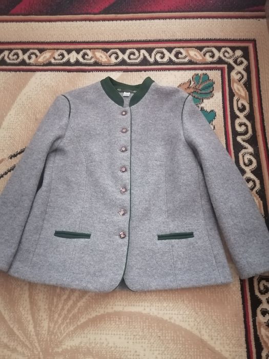 Haină damă (mărimea 42)