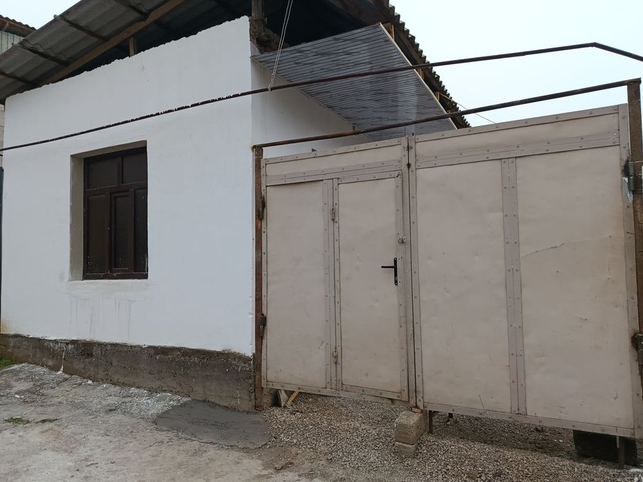 Янги курилган ховли сотилади