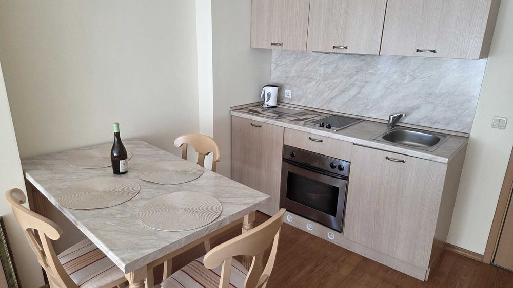 Продава се Двустаен апартамент в к.к. Слънчев бряг - 98 кв.м за 677 €/кв.м - Снимка #6