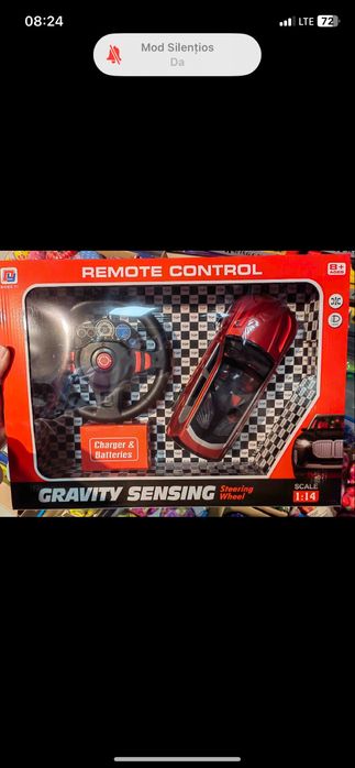 Masinuta cu telecomanda tip volan