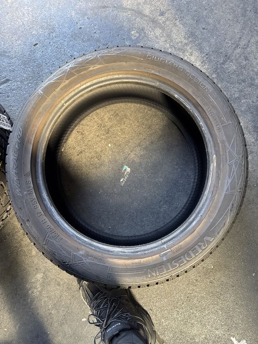 215/50/17 Vredestein M+S