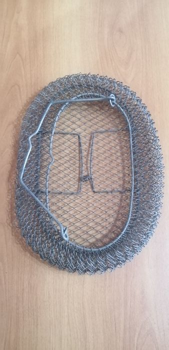 Продам сетку металлическую