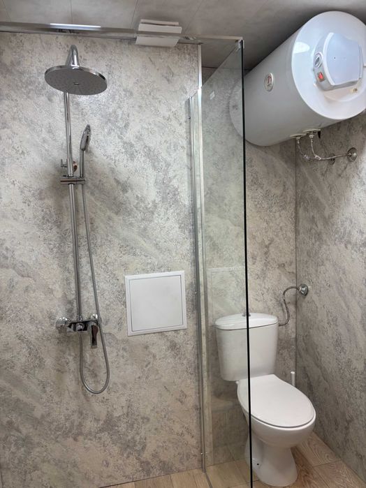 Двустаен апартмент под наем + опция, гараж и парко място!