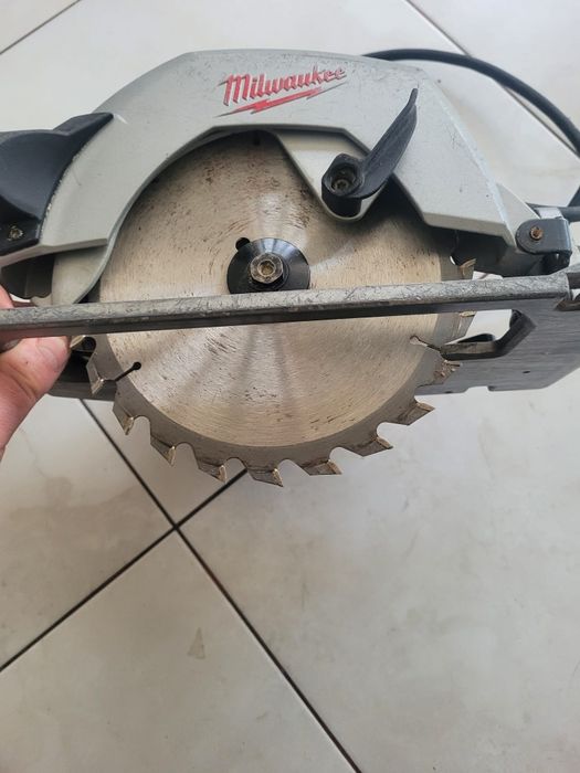 Circular Milwaukee CS 60 an 2022