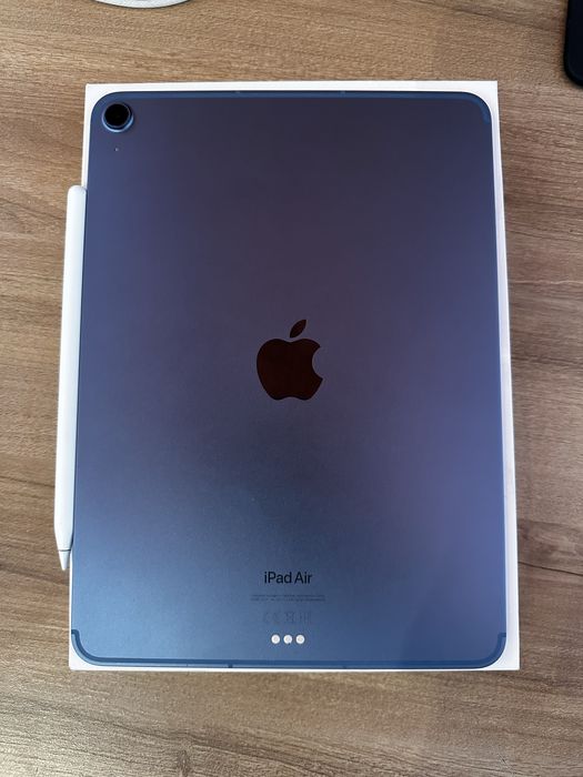 ipad air 5th generation Cellular 256 Gb + Magic Keyboard + Pencil