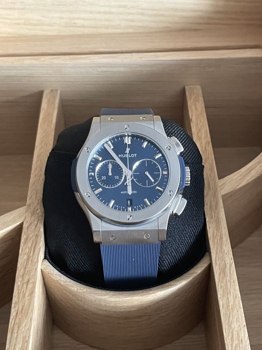 Часовник Hublot Classic Fusion Chronograph 42 Blue Titanium