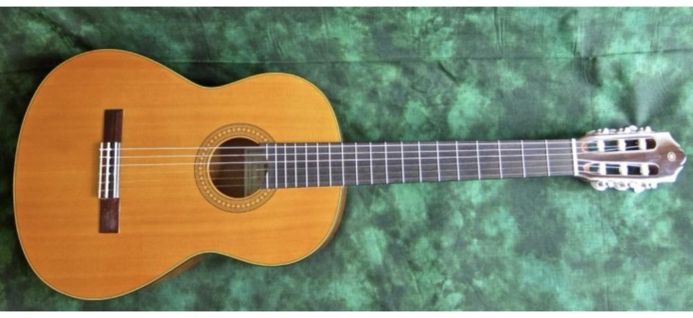 Гитара Yamaha C40