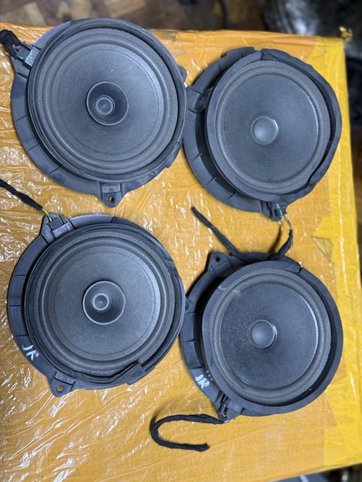 Динамики    Колонки