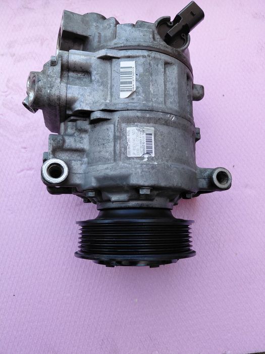 Compresoare climă ac Audi a4 a5 2,0 diesel cod 8k0 260 805L   500 LEI
