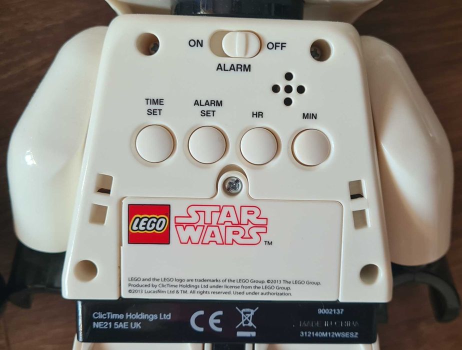 Оригинални LEGO часовници Star Wars и DC