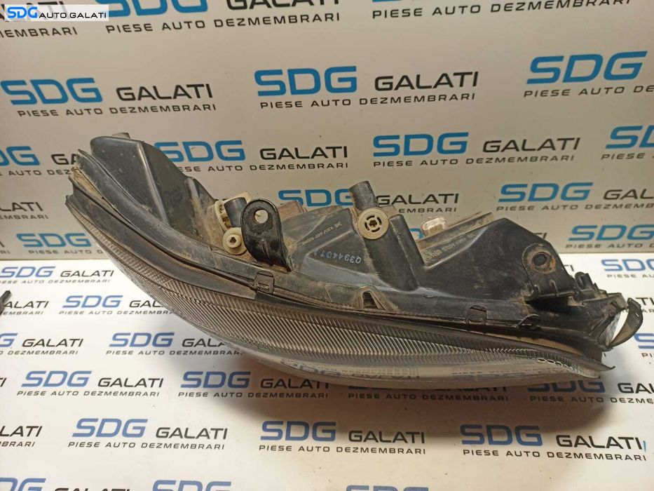 Far Dreapta Halogen Opel Zafira A 1999 - 2005 [L0092]