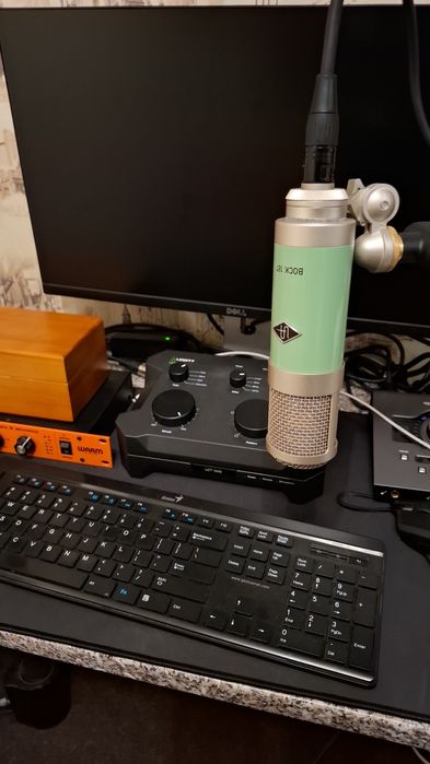 Universal audio Bock 187 Lewitt 1040 microfon studio inregistrari