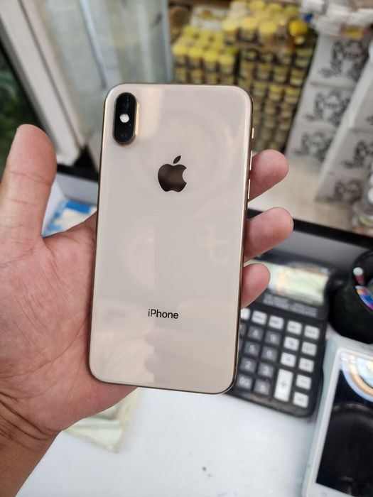Iphone 256gb karopka bor