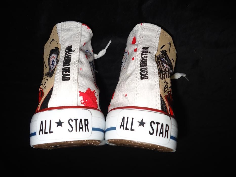 Bascheti unisex Walking Dead craniu pete sange zombie ghete dama barba