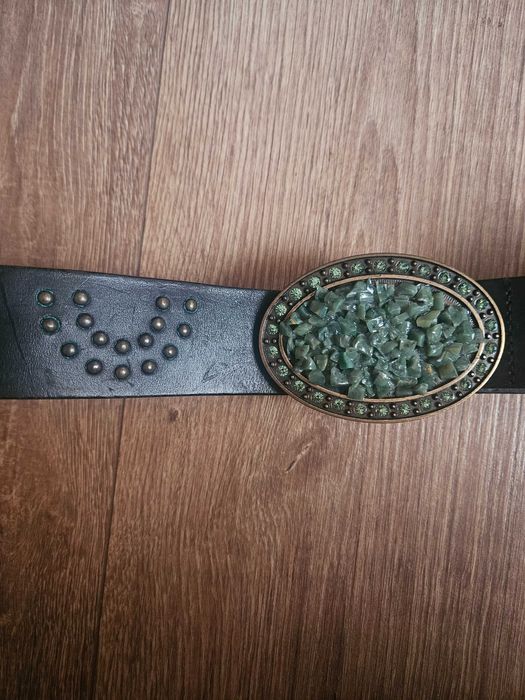 Чанти и колани. Някой нови ,други малко  ползвани.