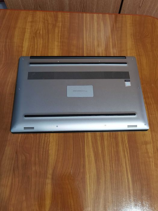 Dell Precision Display 4K Ultra HD Touch Screen 16GB RAM