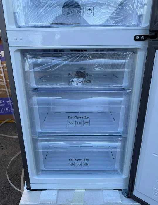 Холодильник Samsung RB37P5491B1 No Frost Inverter SpaceMax 367 л