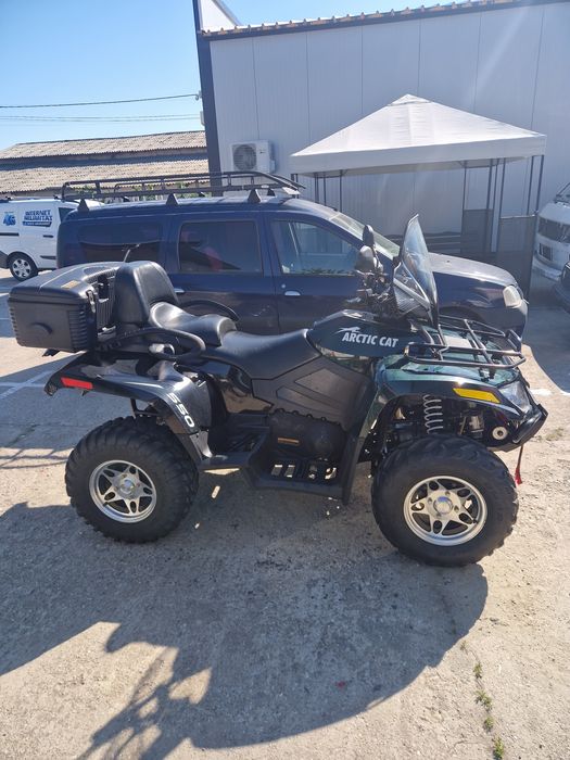 ATV Arctic Cat  550