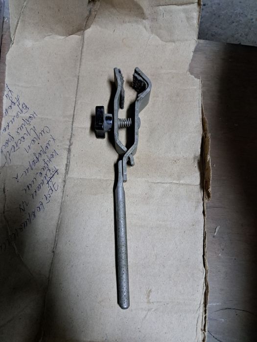 Лабораторный зажимы