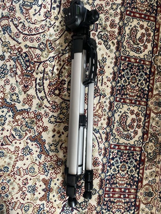 Штатив от Amazon basics