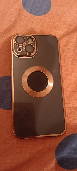 Vând urgent iPhone 15 că nou bateria 94 preț 2000 lei urgent