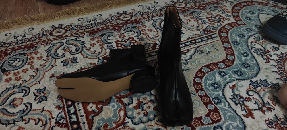 Продам женскую обувь