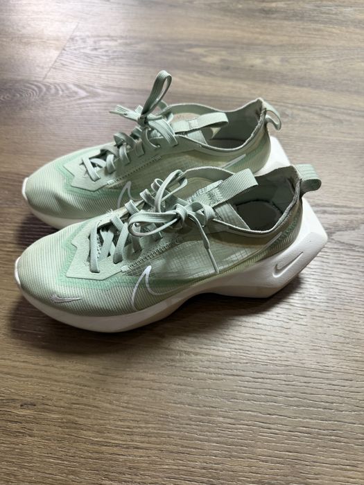 Маратонки Nike Vista