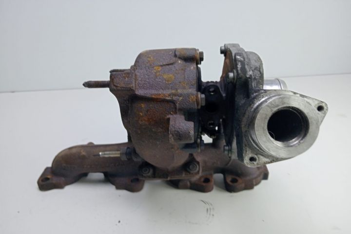 Turbina Turbo Turbosuflanta 2.0 tdi 03L1457020 Audi A4 B8/8K