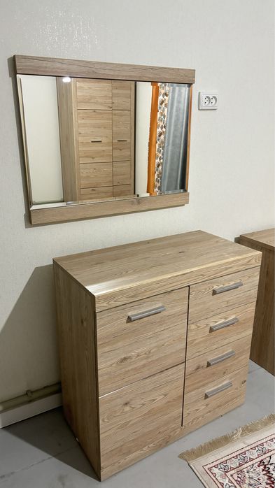 Продается комплект мебели для спальни