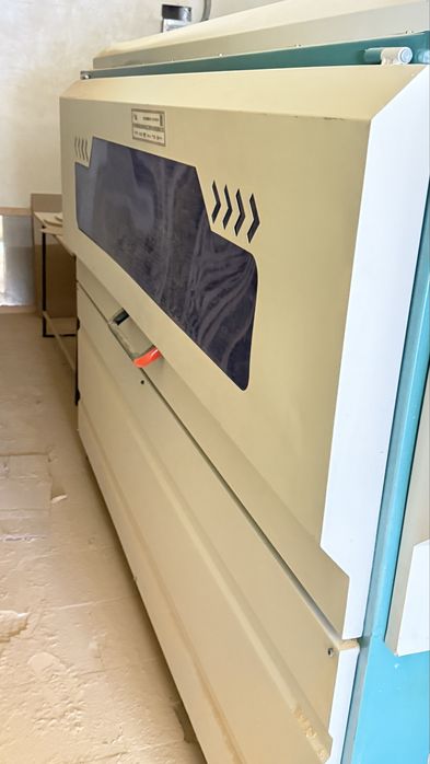 Рельефно-Шлифовальный  Станок