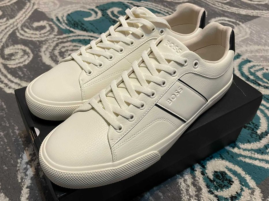 BOSS Sneakers- Aiden Tenn nr 44